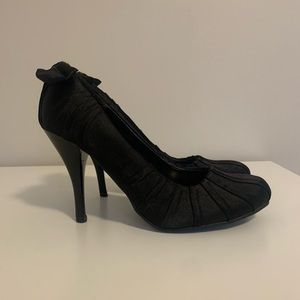 Le Chateau Heels